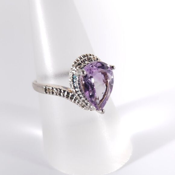 Amethyst Pear 2.5 Carats Ring Size 8 - Picture 2 of 13